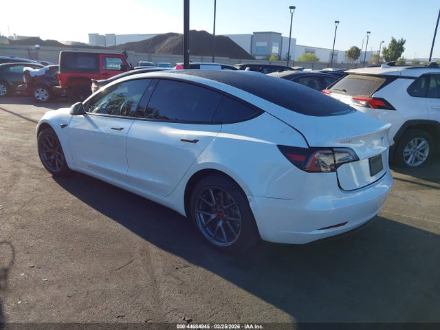 Продаж на аукціоні авто 2021 Tesla Model 3 Standard Range Plus Rear-wheel Drive, vin: 5YJ3E1EA4MF929704, номер лоту: 44684945