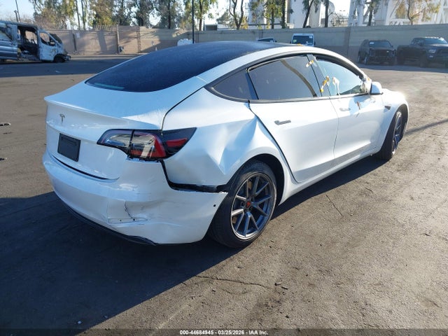 Продаж на аукціоні авто 2021 Tesla Model 3 Standard Range Plus Rear-wheel Drive, vin: 5YJ3E1EA4MF929704, номер лоту: 44684945