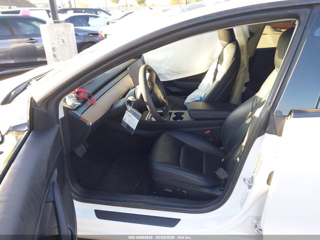 Продаж на аукціоні авто 2021 Tesla Model 3 Standard Range Plus Rear-wheel Drive, vin: 5YJ3E1EA4MF929704, номер лоту: 44684945