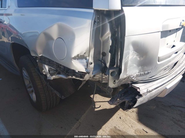 Chevrolet Suburban Lt 2019 1GNSCHKC5KR257537 Image 6