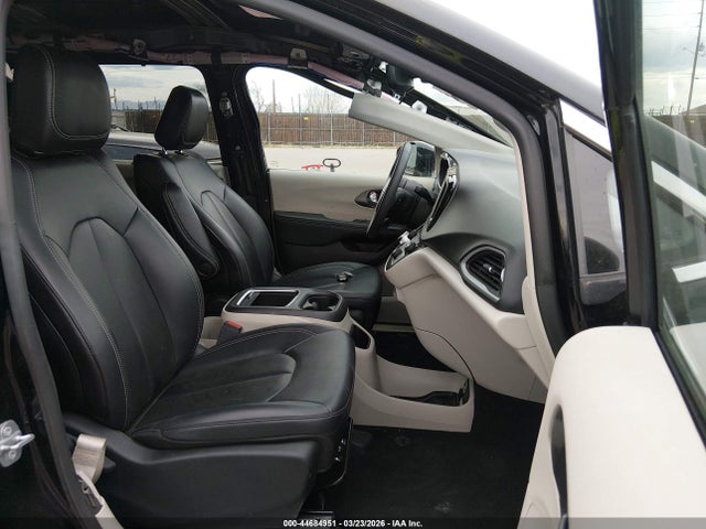 Aukcja sprzedaży 2024 Chrysler Pacifica Touring L, vin: 2C4RC1BG9RR171928, numer aukcji: 44684951