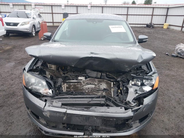 44684960 :رقم المزاد ، 1VWAT7A35EC025055 vin ، 2014 Volkswagen Passat 1.8t Wolfsburg Edition مزاد بيع