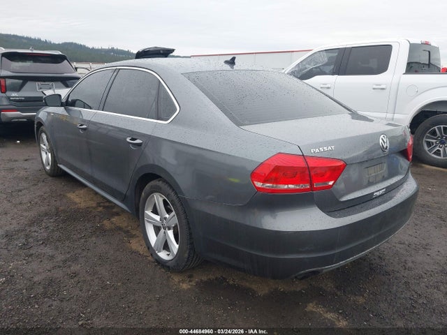 44684960 :رقم المزاد ، 1VWAT7A35EC025055 vin ، 2014 Volkswagen Passat 1.8t Wolfsburg Edition مزاد بيع