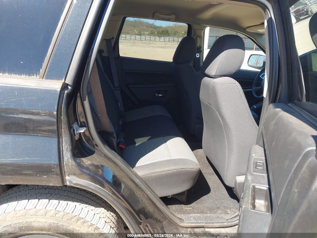 44684963 :رقم المزاد ، 1J4PR4GK0AC119731 vin ، 2010 Jeep Grand Cherokee Laredo مزاد بيع