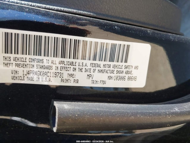 44684963 :رقم المزاد ، 1J4PR4GK0AC119731 vin ، 2010 Jeep Grand Cherokee Laredo مزاد بيع