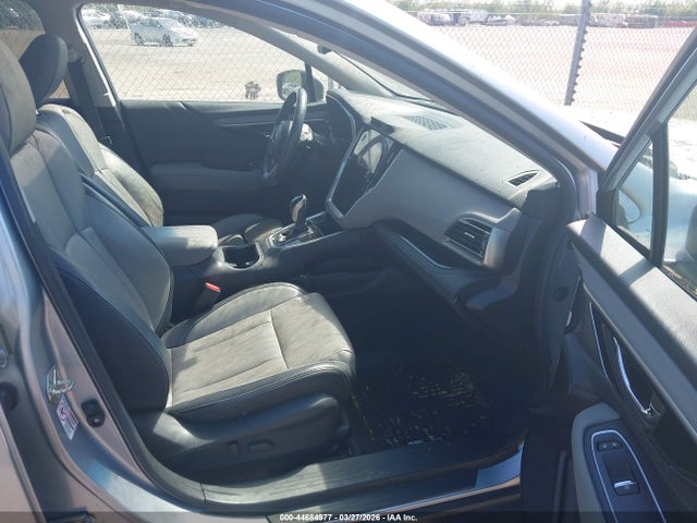 4S4BTANC2L3101886 Subaru Outback Limited