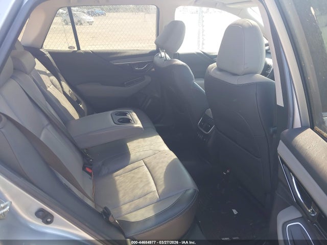 4S4BTANC2L3101886 Subaru Outback Limited