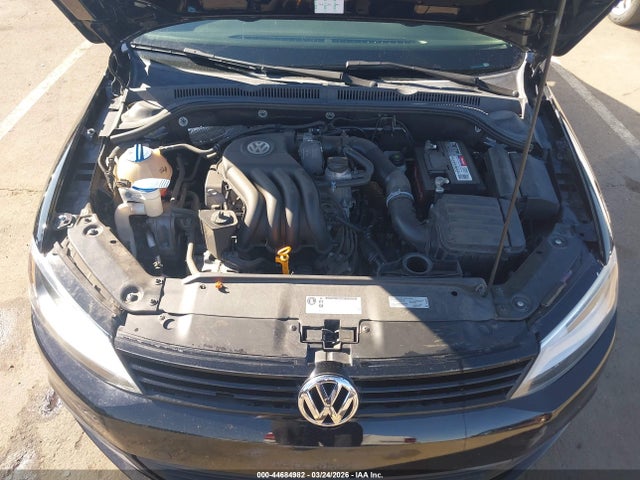 44684982 :رقم المزاد ، 3VW2K7AJ1CM385439 vin ، 2012 Volkswagen Jetta 2.0l S مزاد بيع