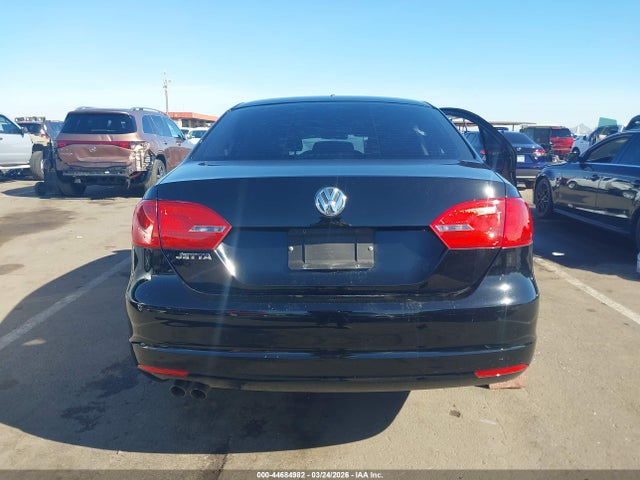 44684982 :رقم المزاد ، 3VW2K7AJ1CM385439 vin ، 2012 Volkswagen Jetta 2.0l S مزاد بيع