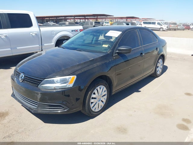44684982 :رقم المزاد ، 3VW2K7AJ1CM385439 vin ، 2012 Volkswagen Jetta 2.0l S مزاد بيع
