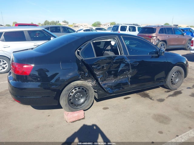 44684982 :رقم المزاد ، 3VW2K7AJ1CM385439 vin ، 2012 Volkswagen Jetta 2.0l S مزاد بيع