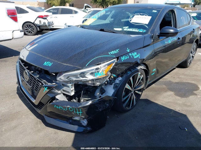 1N4BL4CWXMN318293 Nissan Altima Sr Intelligent Awd