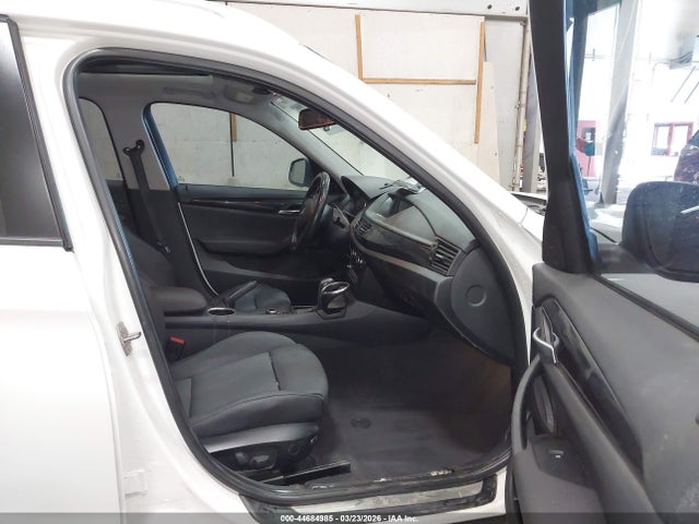 Продажа на аукционе авто 2013 Bmw X1 Xdrive35i, vin: WBAVM5C55DVV89082, номер лота: 44684985