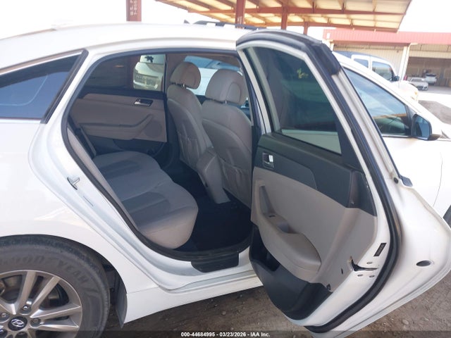 Продажа на аукционе авто 2017 Hyundai Sonata, vin: 5NPE24AF3HH514675, номер лота: 44684995