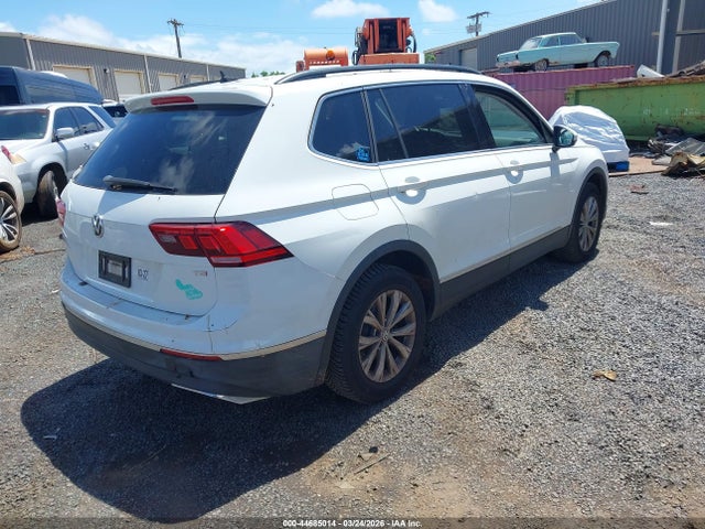 Auction sale of the 2018 Volkswagen Tiguan 2.0t Se/2.0t Sel, vin: 3VV3B7AX4JM001034, lot number: 44685014