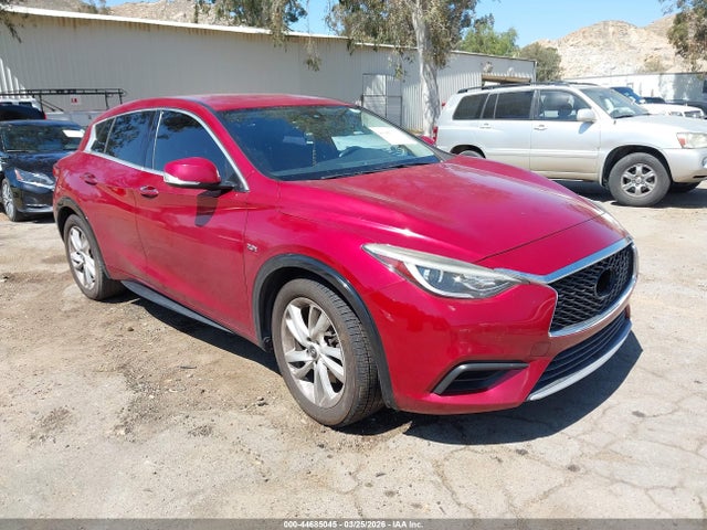 2018 INFINITI QX30 SJKCH5CP8JA058720
