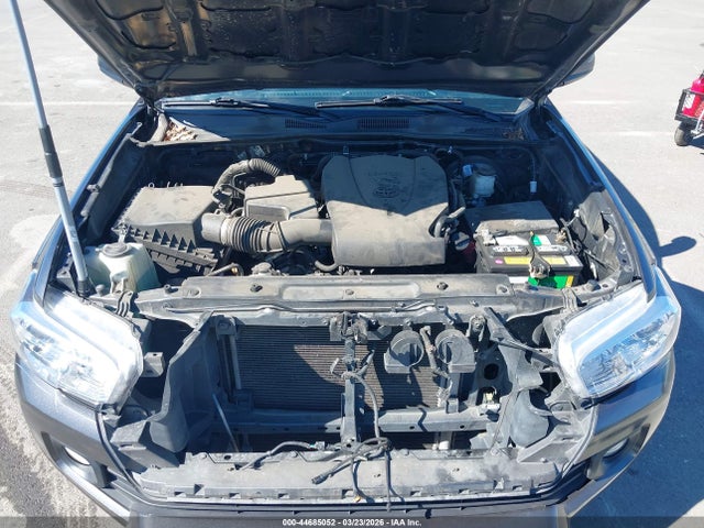 3TMAZ5CN1NM192077 Toyota Tacoma Sr5 V6