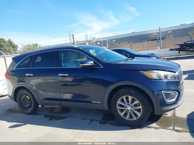 5XYPGDA54HG192055 KIA Sorento 3.3l Lx
