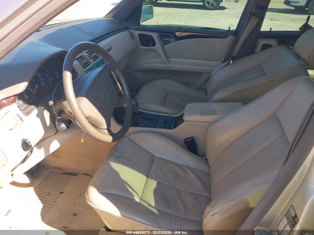 1997 Mercedes-benz E 420 მანქანა იყიდება აუქციონზე, vin: WDBJF72F7VA247996, აუქციონის ნომერი: 44685073