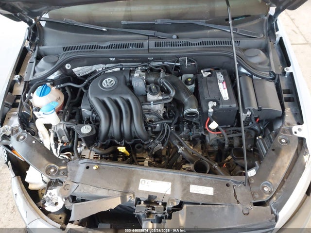 Продажа на аукционе авто 2014 Volkswagen Jetta 2.0l S, vin: 3VW2K7AJ8EM413823, номер лота: 44685074