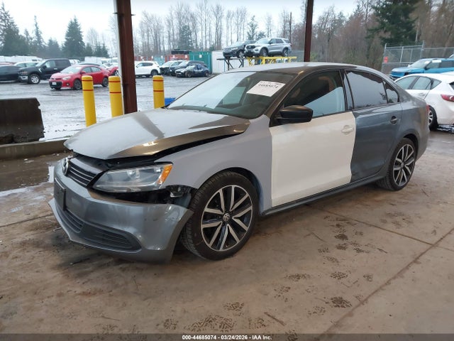 Продажа на аукционе авто 2014 Volkswagen Jetta 2.0l S, vin: 3VW2K7AJ8EM413823, номер лота: 44685074
