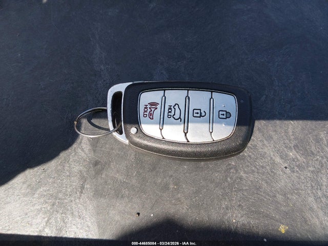 KMHD35LH2GU321494 Hyundai ELANTRA GT