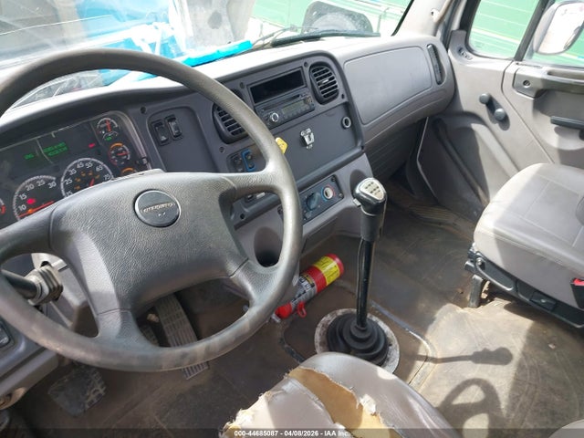 Auction sale of the 2017 Freightliner 108sd, vin: 1FVAG0CY1HHHW4266, lot number: 44685087
