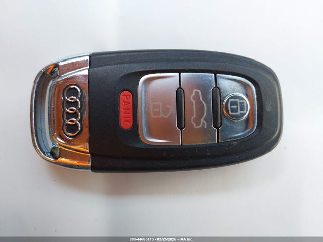 2015 Audi A6 3.0t Premium Plus მანქანა იყიდება აუქციონზე, vin: WAUFGAFC7FN009137, აუქციონის ნომერი: 44685113