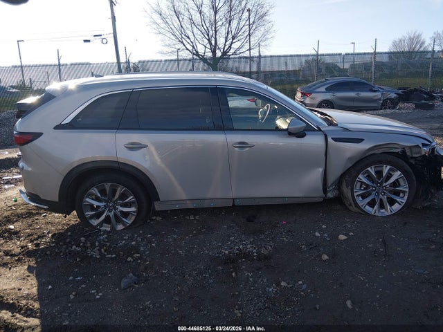 2024 Mazda Cx-90 3.3 Turbo Premium Plus მანქანა იყიდება აუქციონზე, vin: JM3KKEHD4R1177642, აუქციონის ნომერი: 44685125