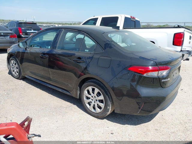 Продаж на аукціоні авто 2022 Toyota Corolla Le, vin: 5YFEPMAEXNP329482, номер лоту: 44685137