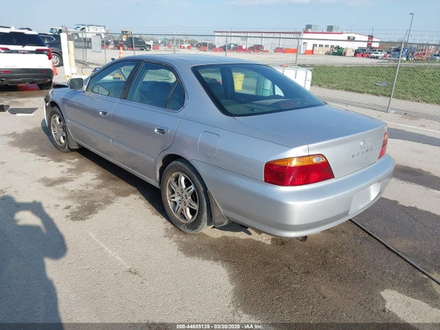 Продаж на аукціоні авто 2000 Acura Tl 3.2, vin: 19UUA5660YA056308, номер лоту: 44685139