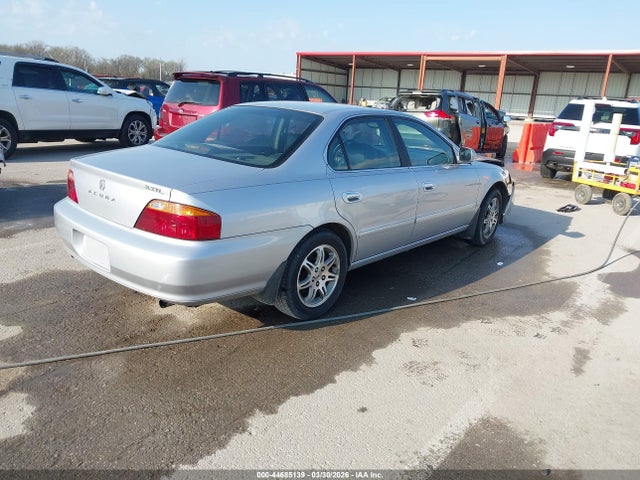 Продаж на аукціоні авто 2000 Acura Tl 3.2, vin: 19UUA5660YA056308, номер лоту: 44685139