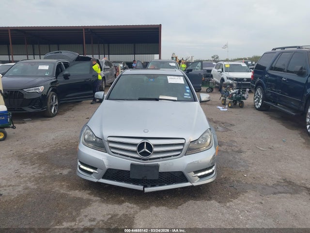 44685142 :رقم المزاد ، WDDGF4HB9DA789605 vin ، 2013 Mercedes-benz C 250 Sport مزاد بيع