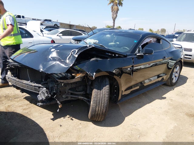 Ford Mustang V6 2015 1FA6P8AM5F5403821 Image 2