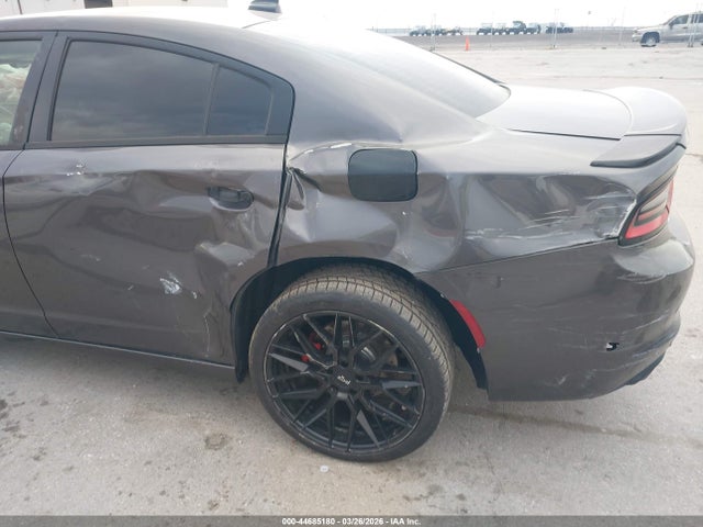 Продаж на аукціоні авто 2015 Dodge Charger Sxt, vin: 2C3CDXJG5FH919670, номер лоту: 44685180