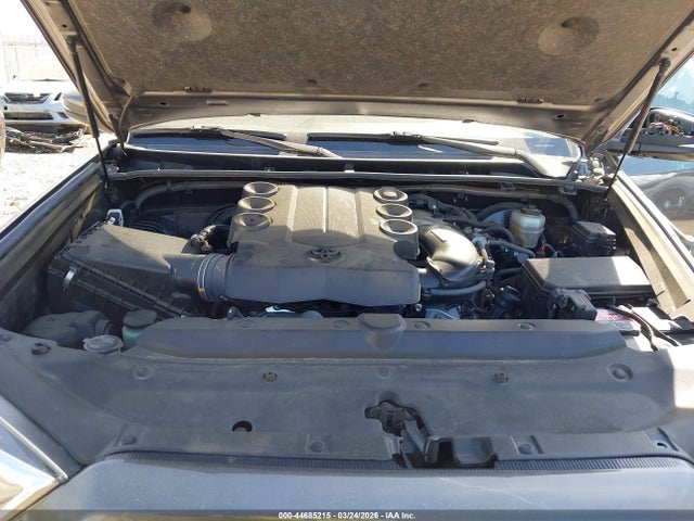 Продажа на аукционе авто 2022 Toyota 4runner Sr5 Premium, vin: JTEFU5JR1N5269641, номер лота: 44685215
