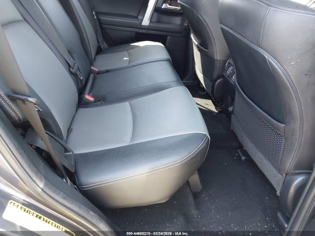 Продажа на аукционе авто 2022 Toyota 4runner Sr5 Premium, vin: JTEFU5JR1N5269641, номер лота: 44685215