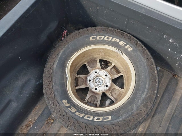Продаж на аукціоні авто 2018 Ram 1500 Express  4x4 6'4 Box, vin: 1C6RR7FG6JS145096, номер лоту: 44685223