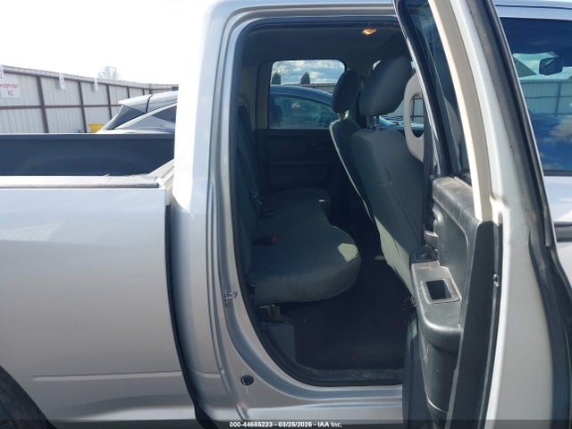 Продаж на аукціоні авто 2018 Ram 1500 Express  4x4 6'4 Box, vin: 1C6RR7FG6JS145096, номер лоту: 44685223