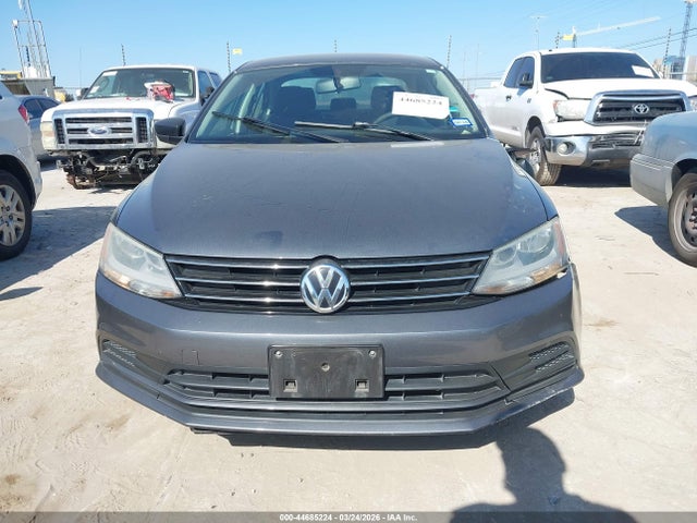 3VWD17AJ7FM252409 Volkswagen Jetta 1.8t Se