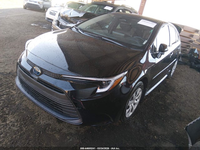 Toyota Corolla Hybrid Le 2025 JTDBDMHE4S3019320 Image 2