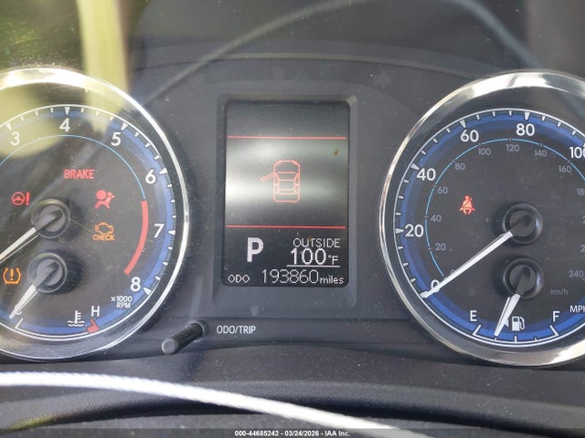 Продаж на аукціоні авто 2018 Toyota Corolla Le, vin: 2T1BURHE7JC995708, номер лоту: 44685242