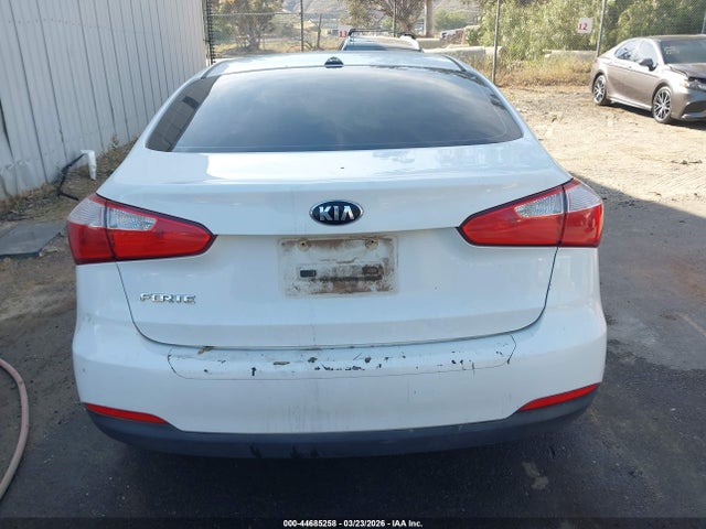2016 Kia Forte Lx მანქანა იყიდება აუქციონზე, vin: KNAFK4A61G5611955, აუქციონის ნომერი: 44685258