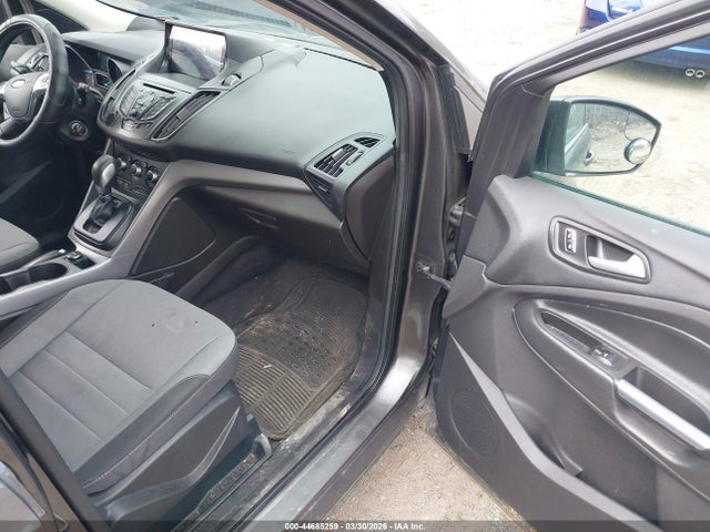 1FMCU9GX7FUB22568 Ford ESCAPE SE