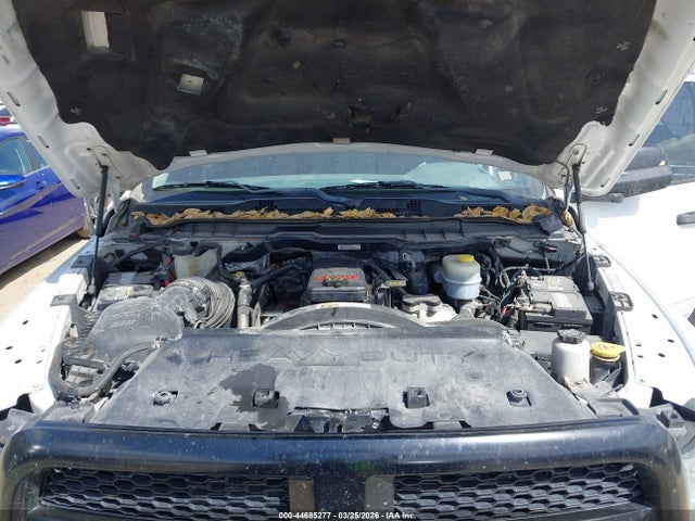 2016 Ram 2500 Tradesman მანქანა იყიდება აუქციონზე, vin: 3C6UR4HL2GG178132, აუქციონის ნომერი: 44685277