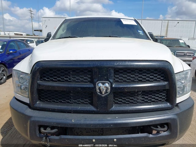 2016 Ram 2500 Tradesman მანქანა იყიდება აუქციონზე, vin: 3C6UR4HL2GG178132, აუქციონის ნომერი: 44685277