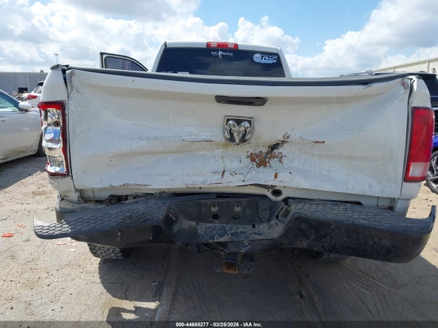 2016 Ram 2500 Tradesman მანქანა იყიდება აუქციონზე, vin: 3C6UR4HL2GG178132, აუქციონის ნომერი: 44685277