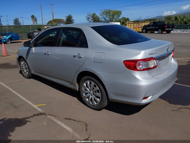 2013 Toyota Corolla მანქანა იყიდება აუქციონზე, vin: 2T1BU4EE9DC020705, აუქციონის ნომერი: 44685284