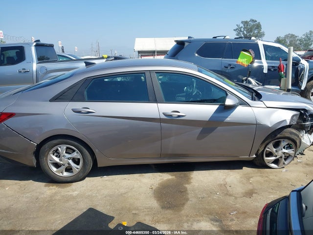 KMHLL4AG7PU590476 Hyundai ELANTRA SE