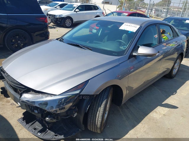KMHLL4AG7PU590476 Hyundai ELANTRA SE
